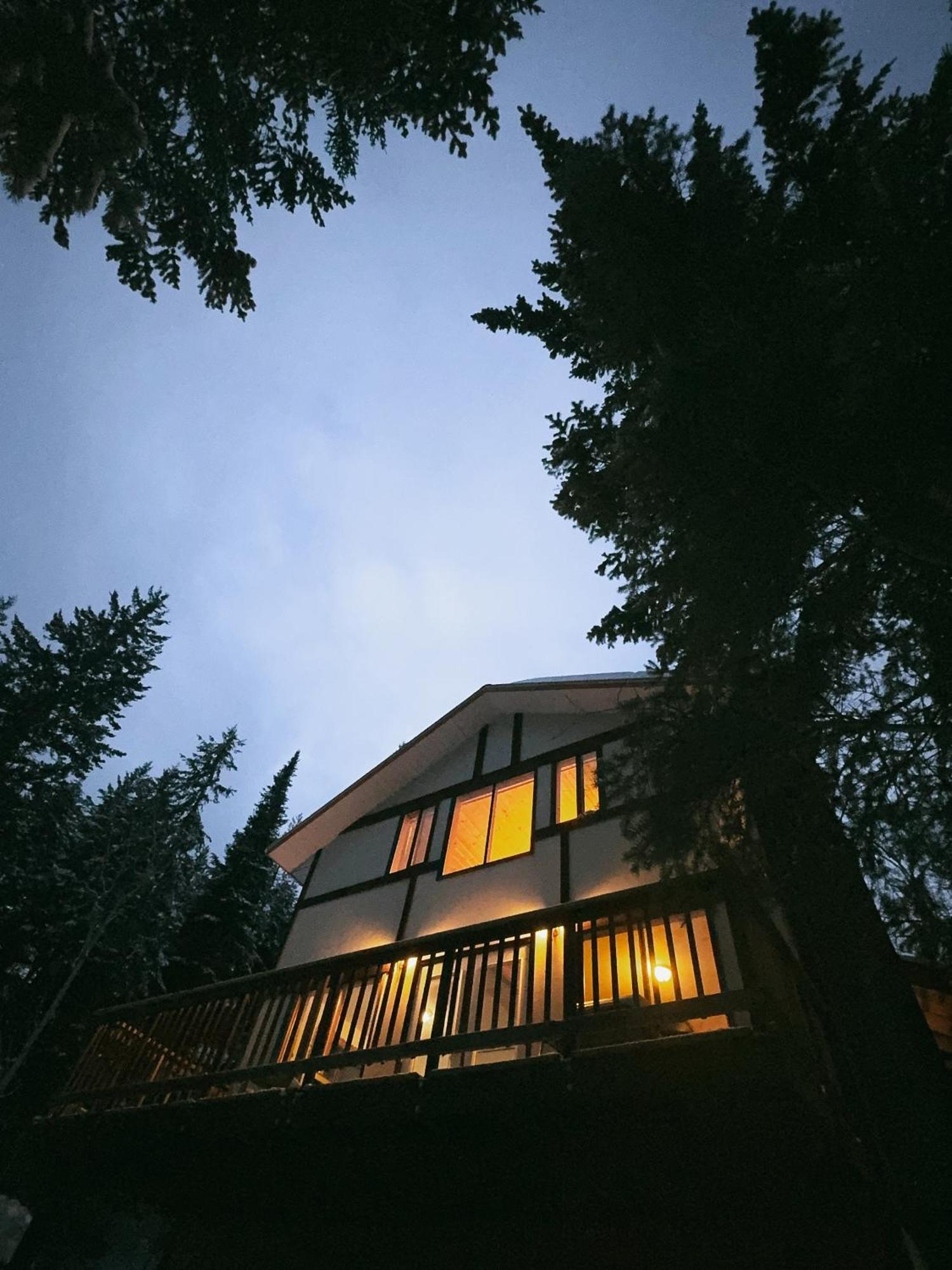 Alpine Meadows Lodge Golden Eksteriør bilde